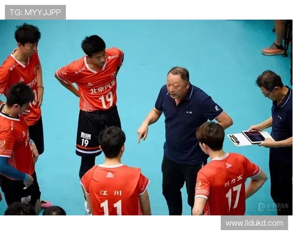 全运会特别报道：成都篮球队拼搏历程与荣耀时刻的背后故事